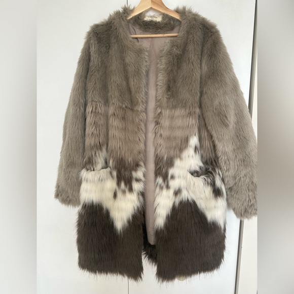 Fur Jacket - Picture 7 of 10